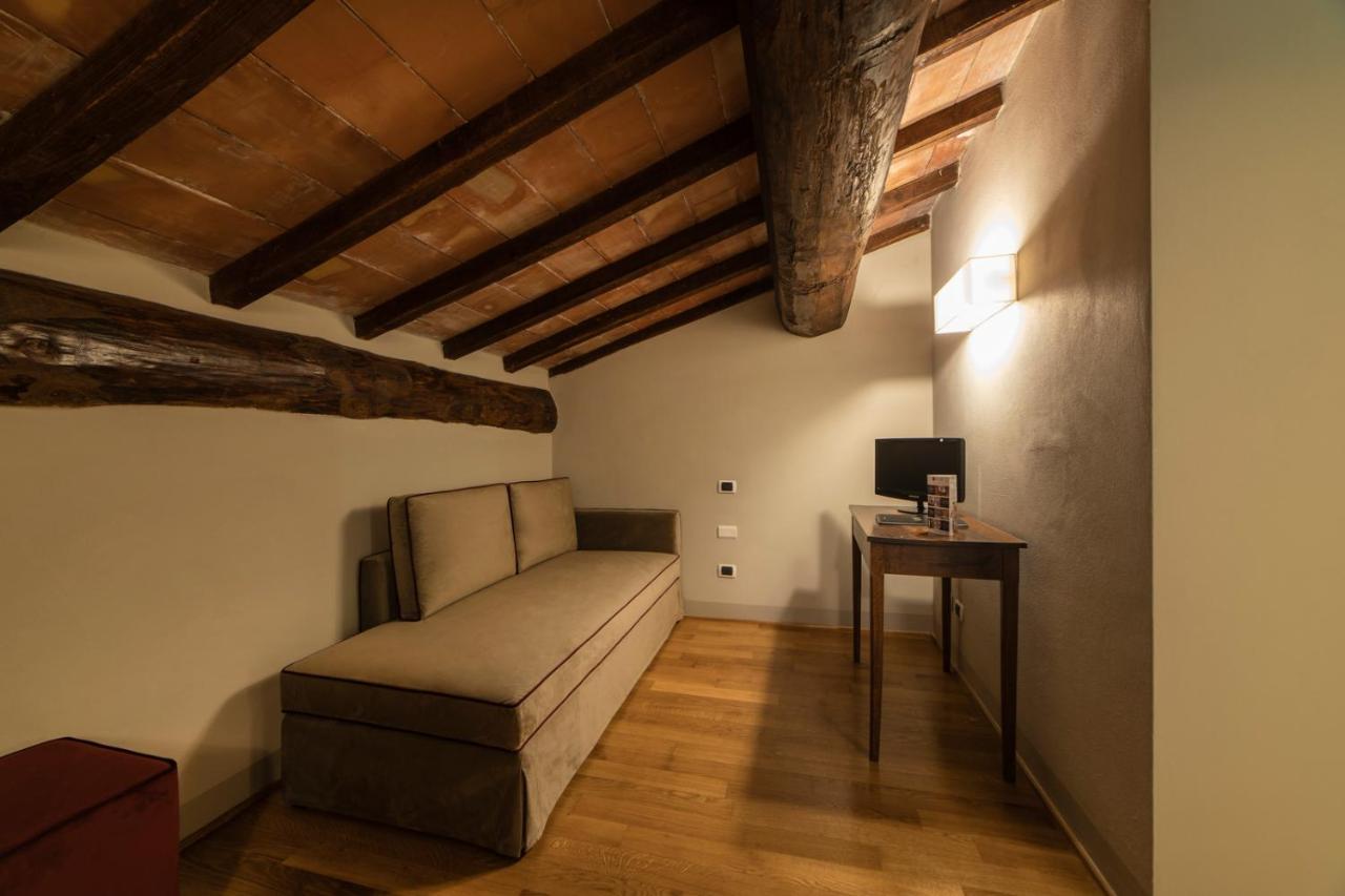 Relais Della Rovere Колле-ди-Валь-д'Эльса Экстерьер фото
