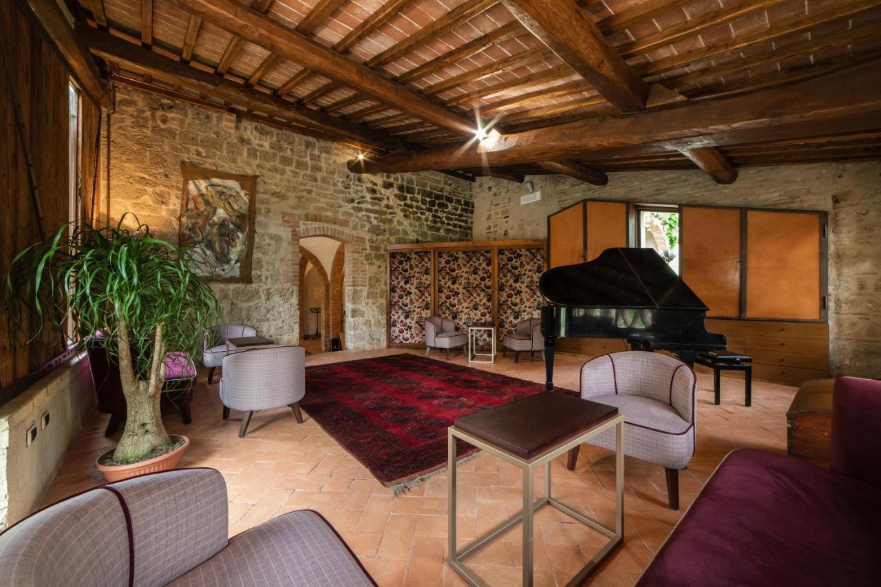 Relais Della Rovere Колле-ди-Валь-д'Эльса Экстерьер фото