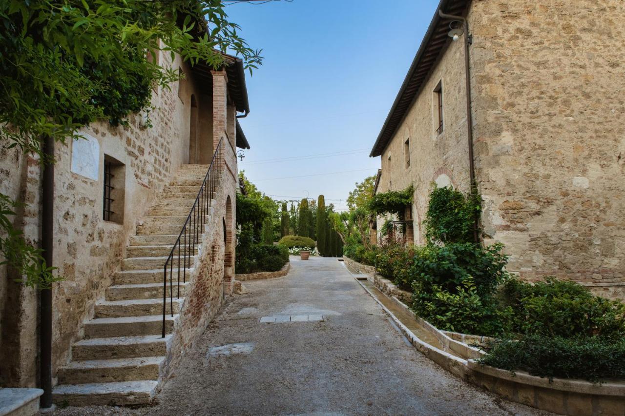 Relais Della Rovere Колле-ди-Валь-д'Эльса Экстерьер фото